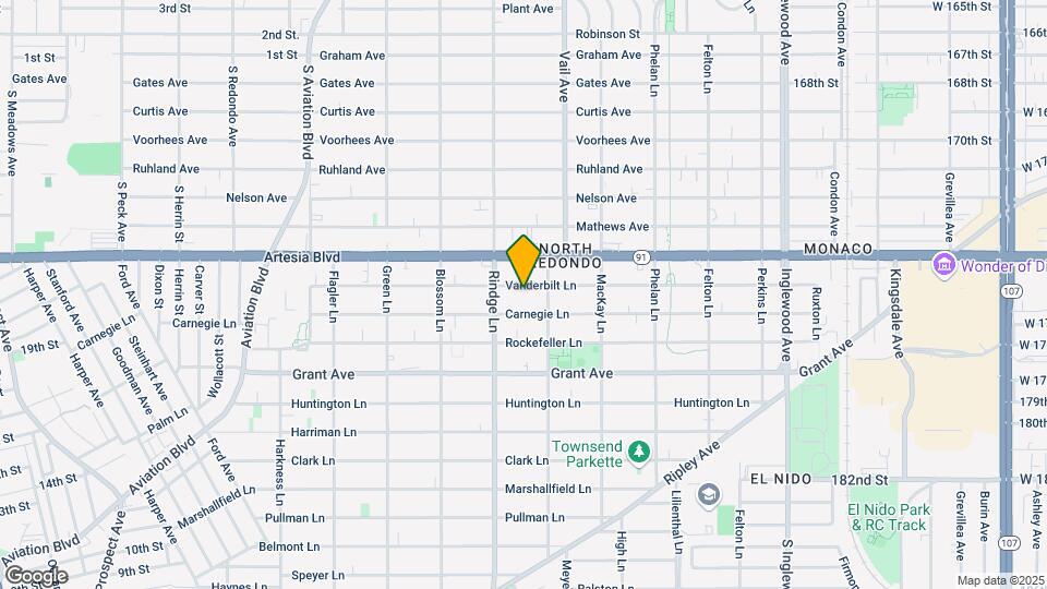2210 Vanderbilt Ln Map and Location Details
