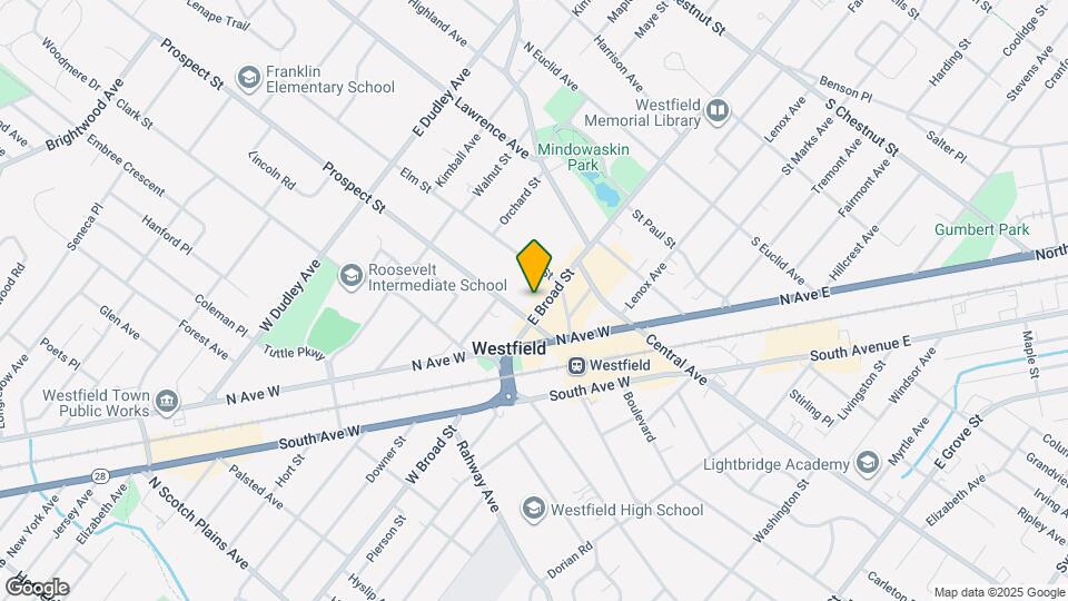 133 E Broad St Map and Location Details