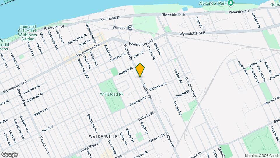 1033 Walker Rd Map and Location Details