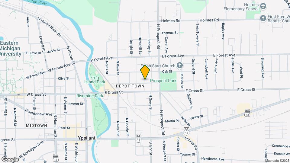 323 Maple St Map and Location Details