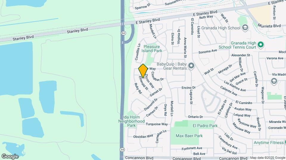576 Emerald St Map and Location Details
