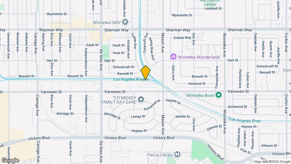 20609 Hartland St Map and Location Details