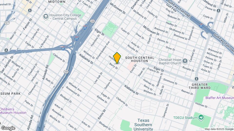 2711 Berry St Map and Location Details