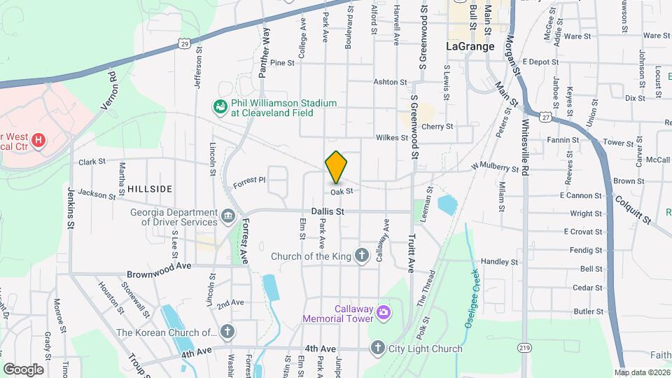 105 Oak St Map and Location Details