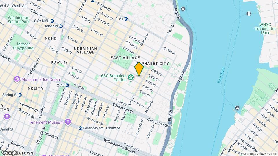 222 E 7th St Mapa y Detalles de la Ubicación