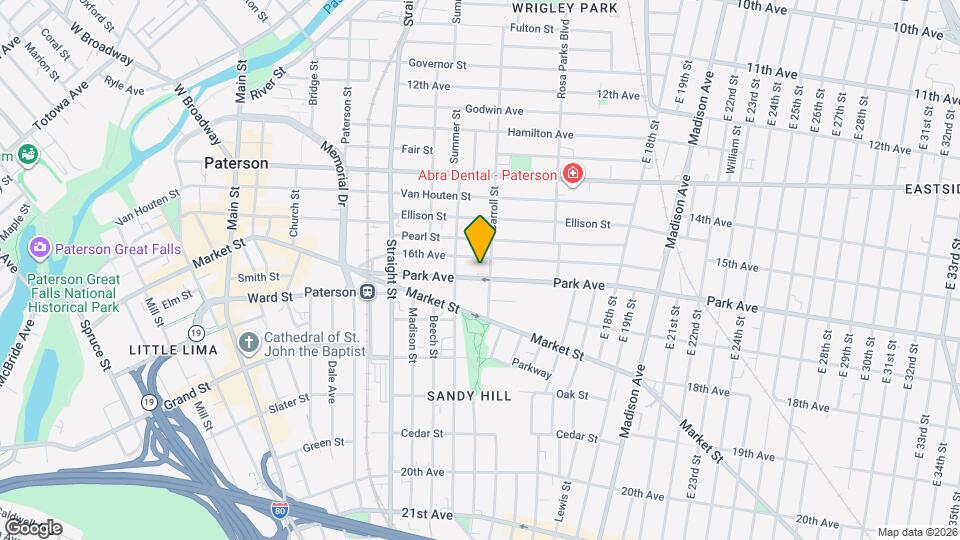 95 Park Ave, Unit 2R Map and Location Details