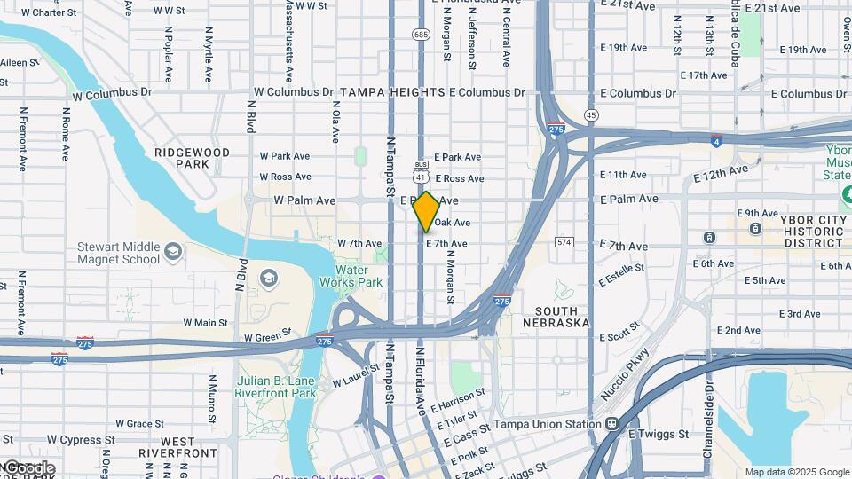7th & Oak Map and Location Details