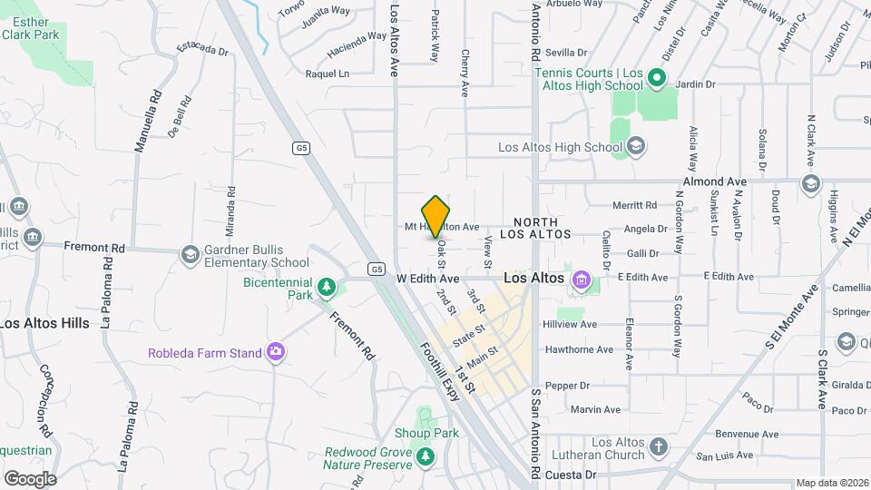 68 Oak St Map and Location Details