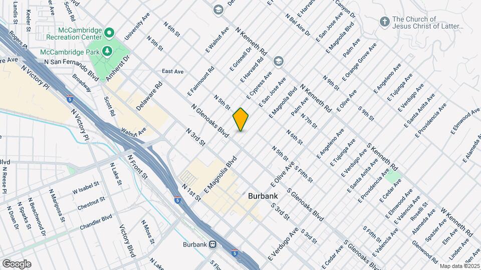430 E San Jose Ave Mapa y Detalles de la Ubicación