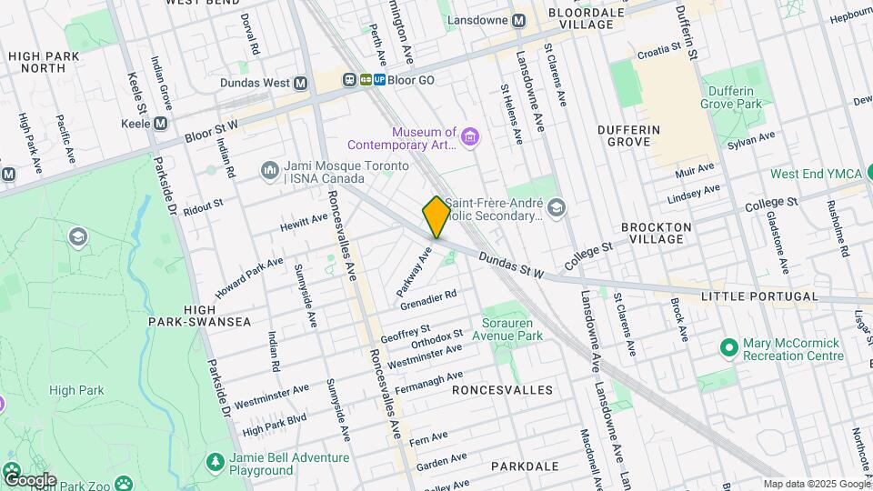 2011 Dundas St W Map and Location Details