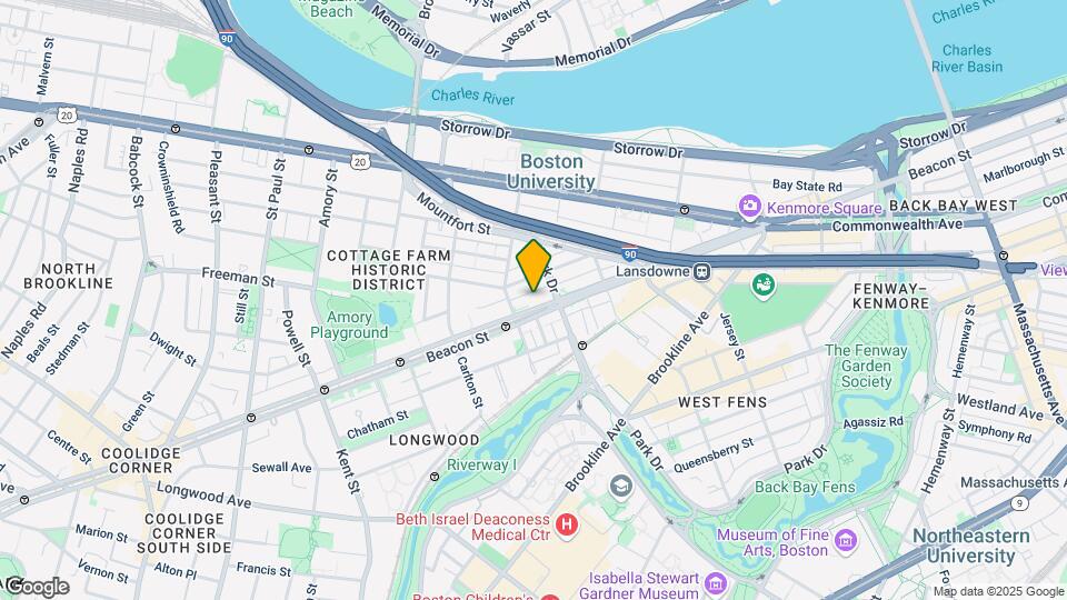 910 Beacon St, Unit 11 Map and Location Details