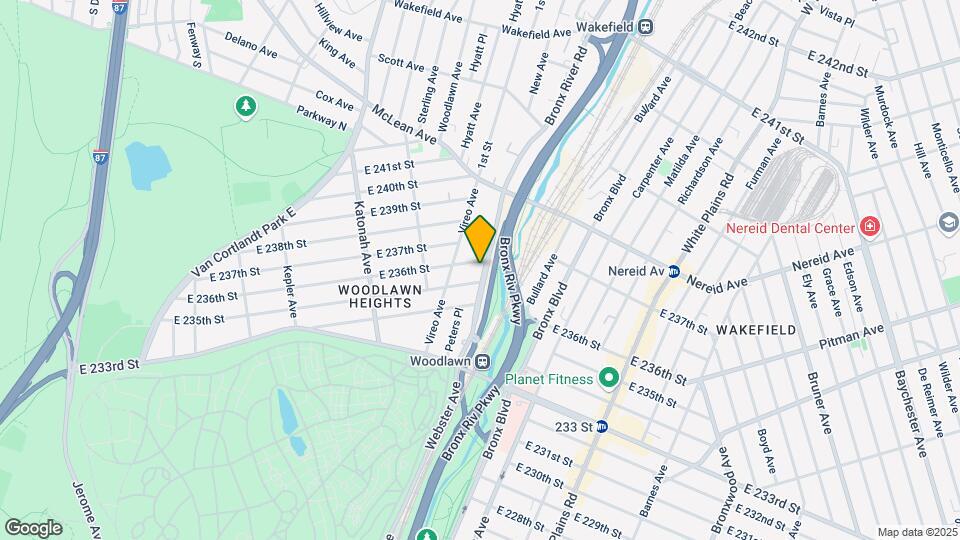 530 E 236th Mapa y Detalles de la Ubicación