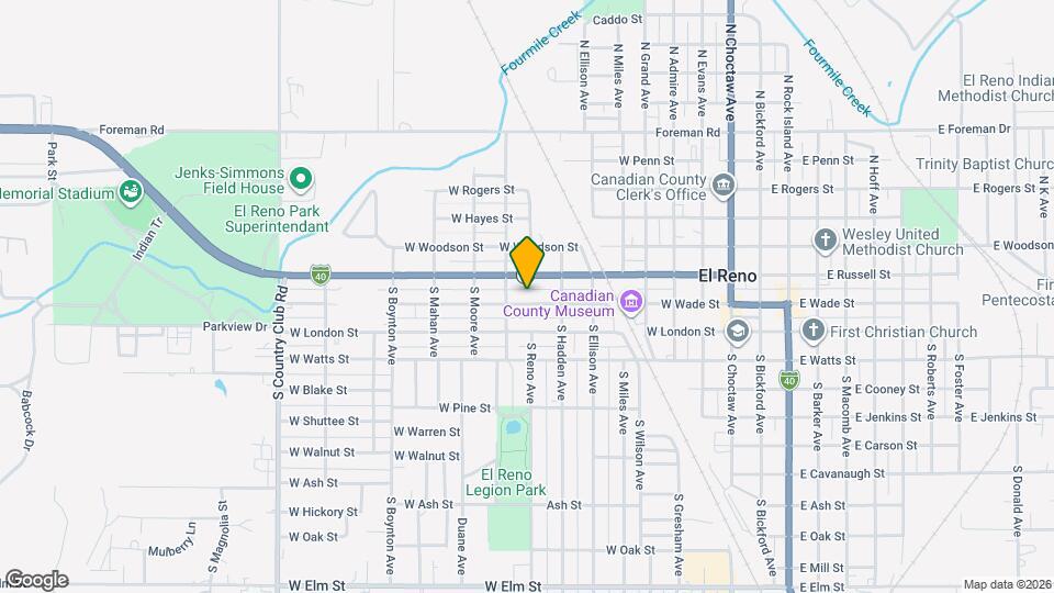 910 W Wade St Map and Location Details