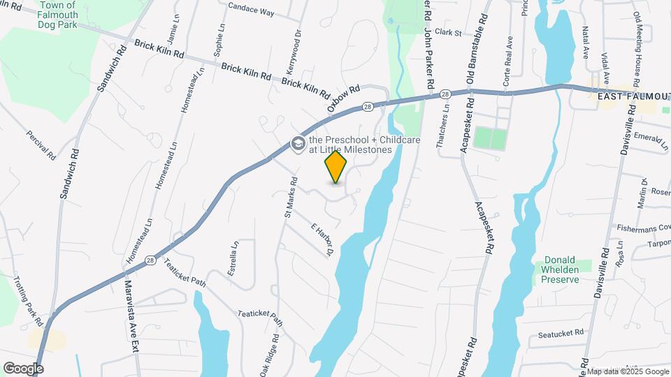 225 SW Meadows, Unit 225 Map and Location Details