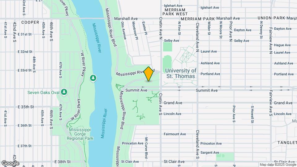 2225 Summit Ave Map and Location Details