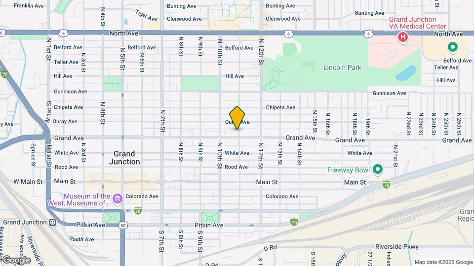 1060 Grand Ave Map and Location Details