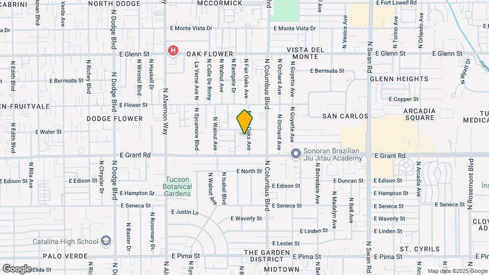2447-2449 N Fair Oaks Ave Map and Location Details