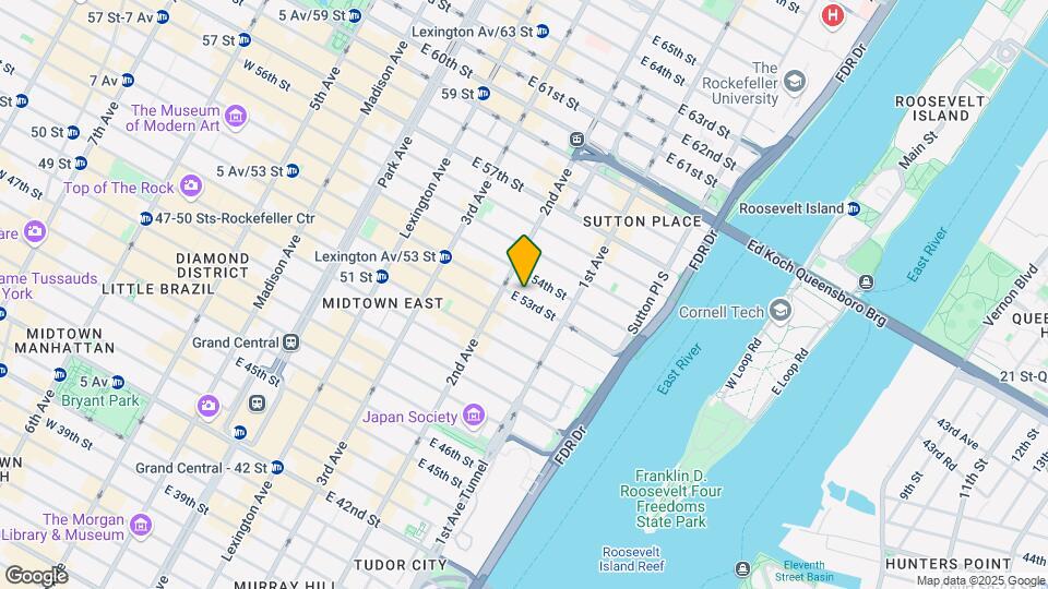 313 E 53rd St Map and Location Details