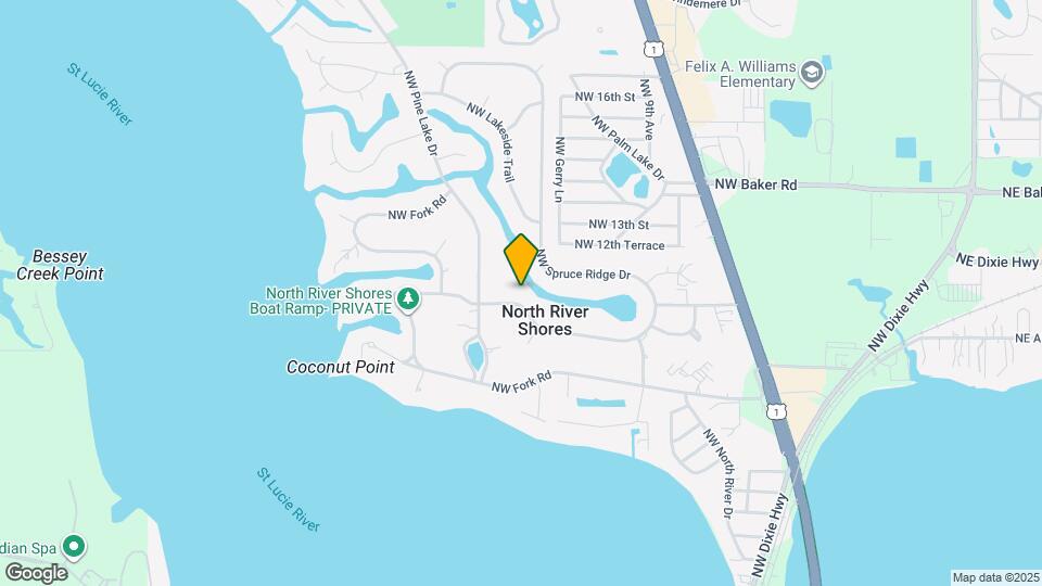 724 NW Spruce Ridge Dr Map and Location Details