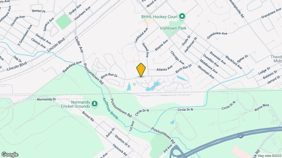 28 Kensington Dr Map and Location Details