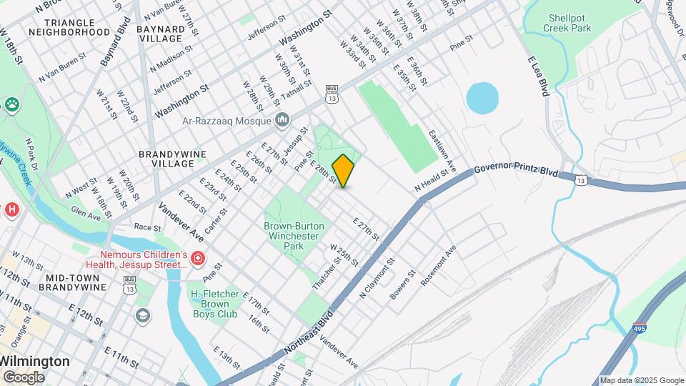 812 E 28th St Map and Location Details