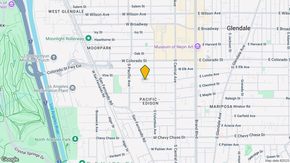 429 W Lomita Ave Map and Location Details