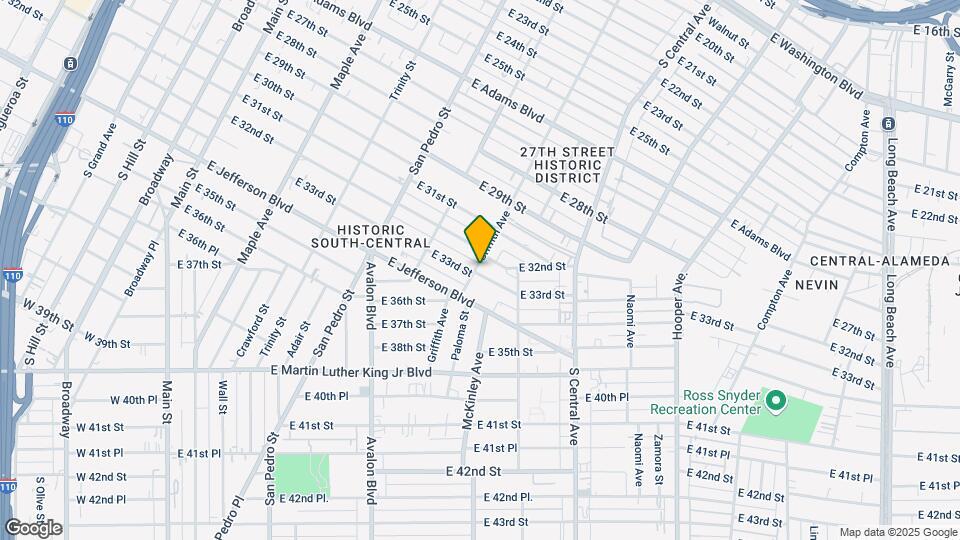 901 E 33rd St Map and Location Details