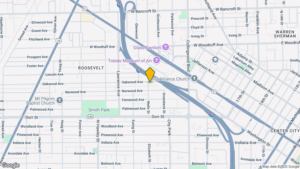 661 Oakwood Ave Map and Location Details