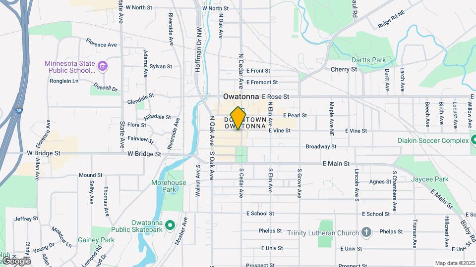 124 1/2 N Cedar Ave, Unit Cedar Mapa y Detalles de la Ubicación