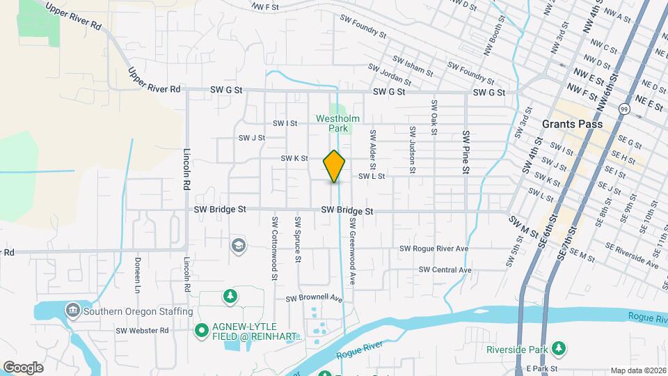 709 SW Cypress St Map and Location Details