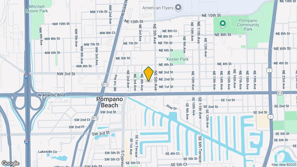 445 NE 1st St Map and Location Details