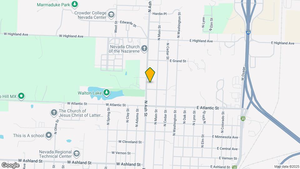 1406 N Ash St Map and Location Details