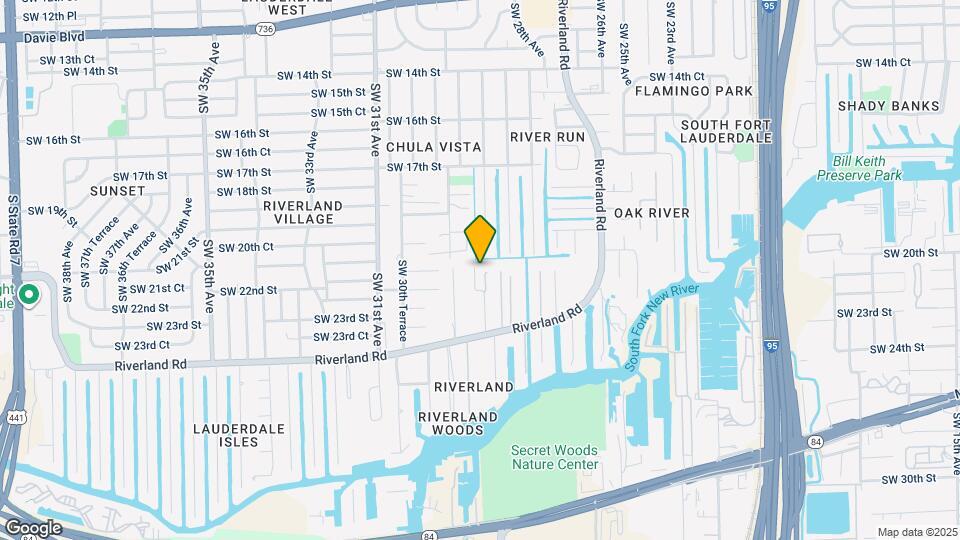 2120 SW 28th Way Map and Location Details