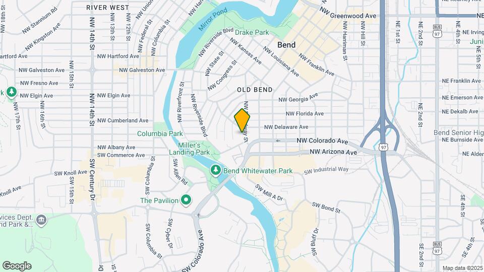 109 NW Broadway St Map and Location Details