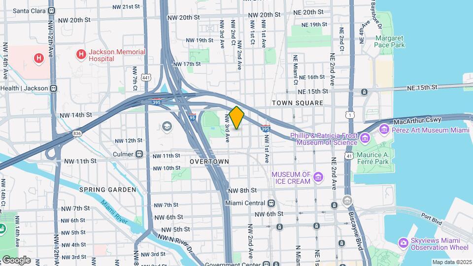 223 NW 12th St Map and Location Details