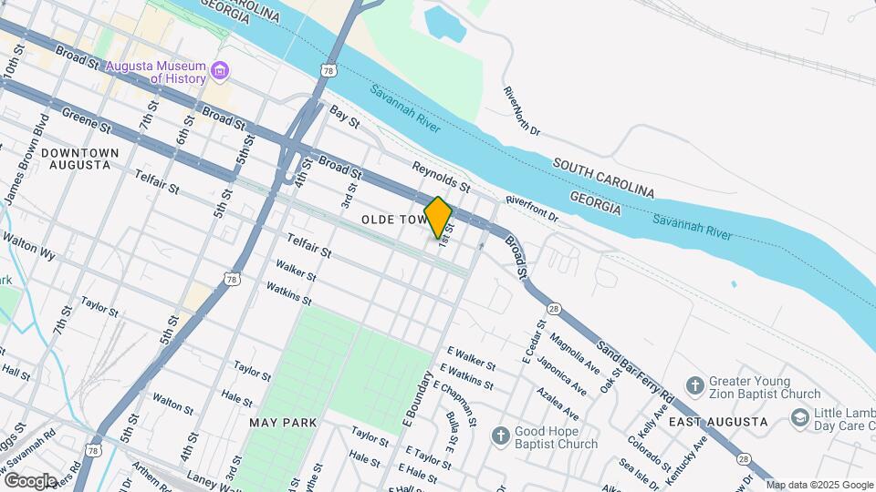 305 1st St Map and Location Details