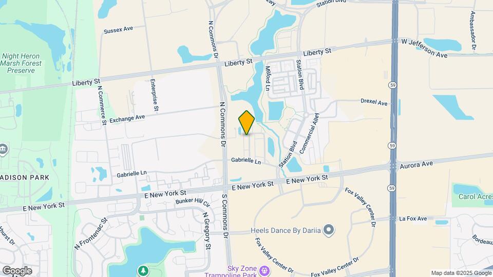 490 Grosvenor Ln Map and Location Details