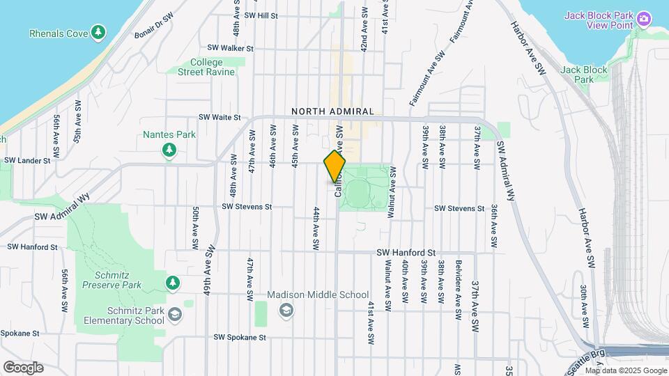 2735 California Ave SW Map and Location Details
