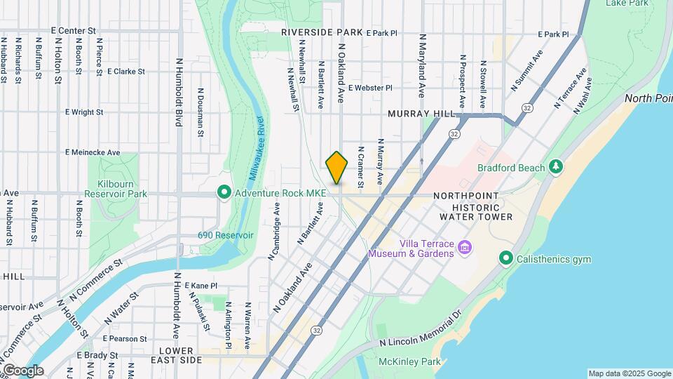 2303-2311 N Oakland Ave Mapa y Detalles de la Ubicación