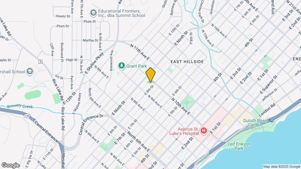 921 E 8th St Map and Location Details