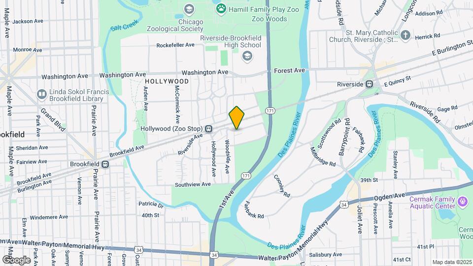 215 W Quincy St Map and Location Details