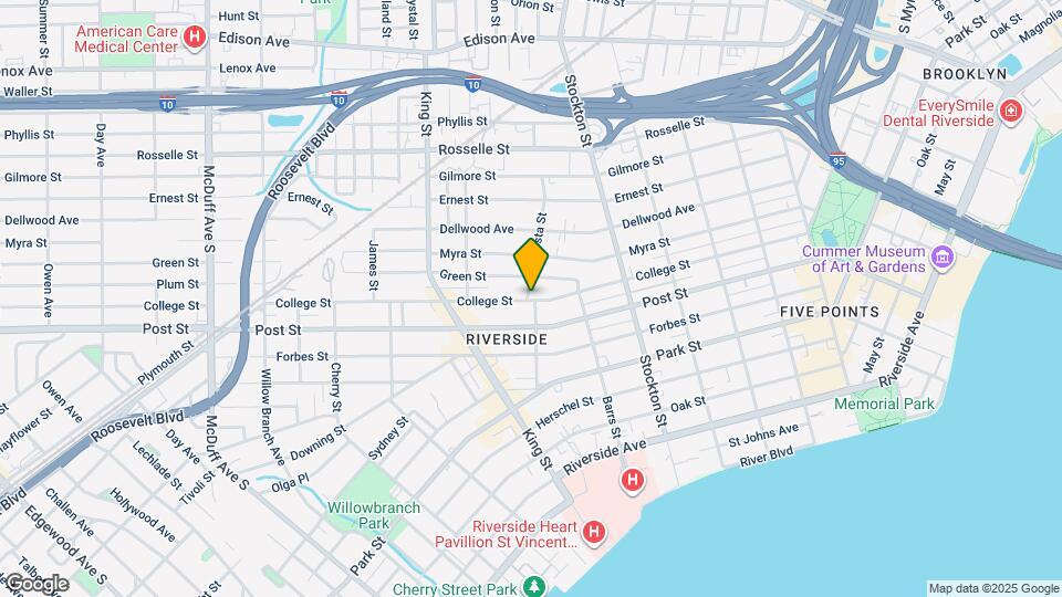 2611 College St Map and Location Details