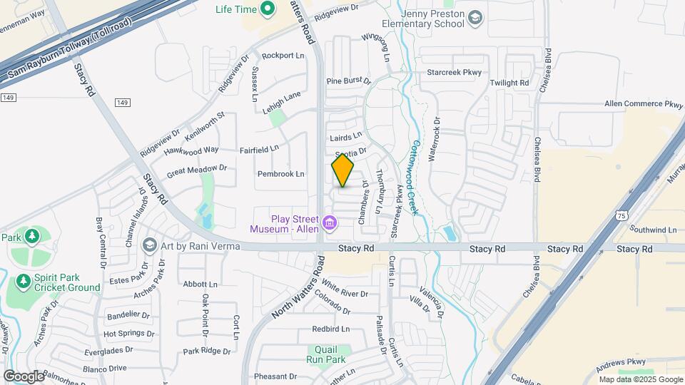 935 Crestmoor Dr Map and Location Details