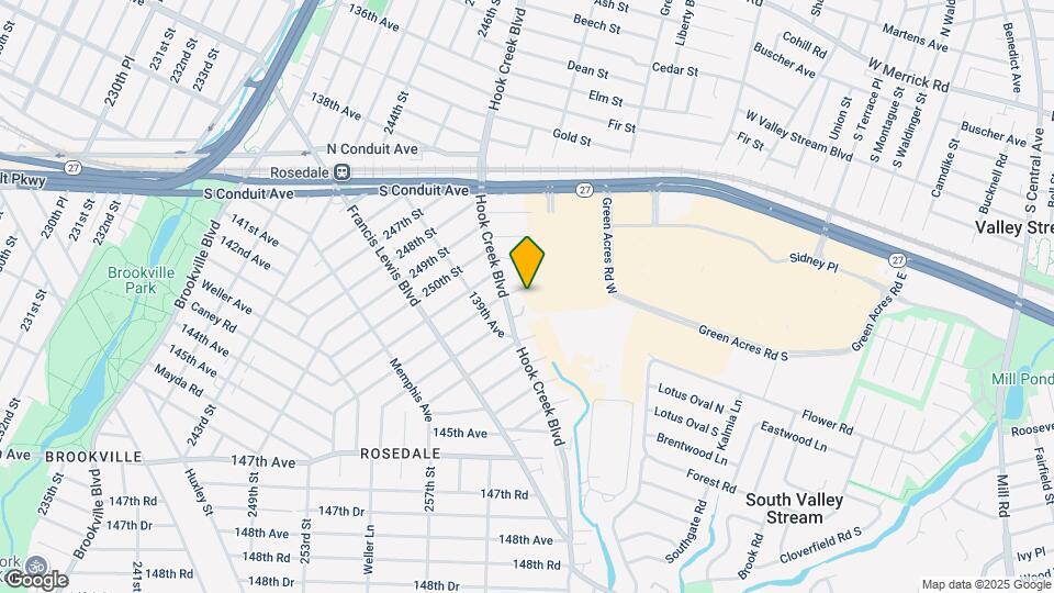 137-05-137253 253rd St Map and Location Details