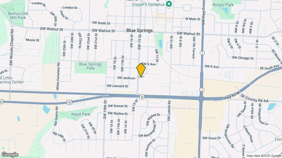 702 SW 15 St Map and Location Details