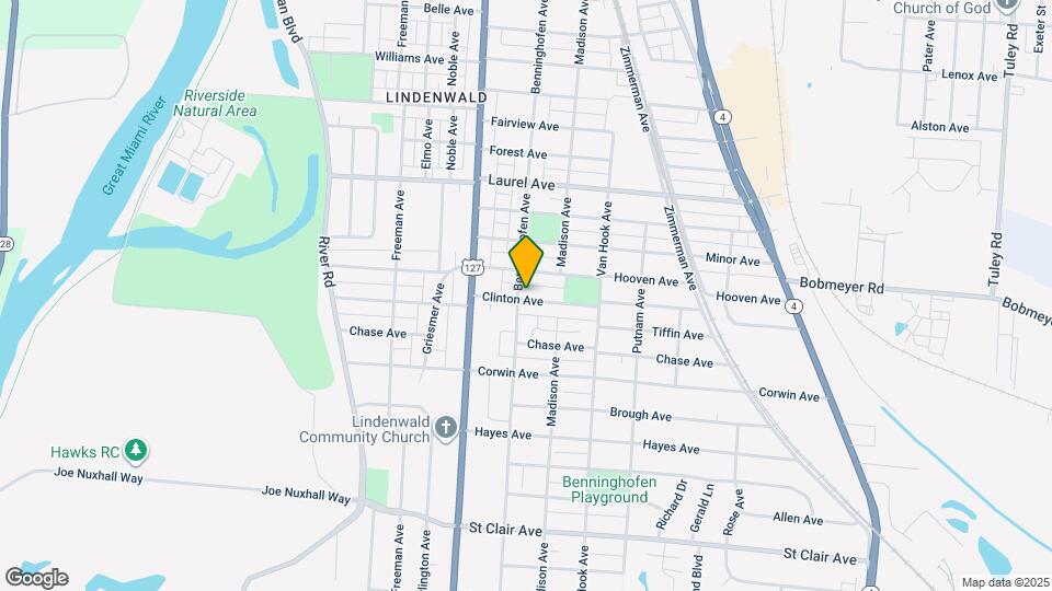 714 Clinton Ave Map and Location Details