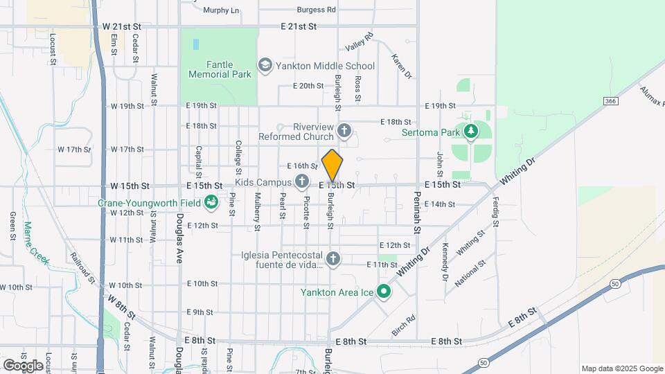 Carriage House Apartments and Nearby Yankton Apartments For Rent