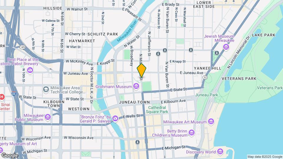 1108 N Milwaukee St Map and Location Details