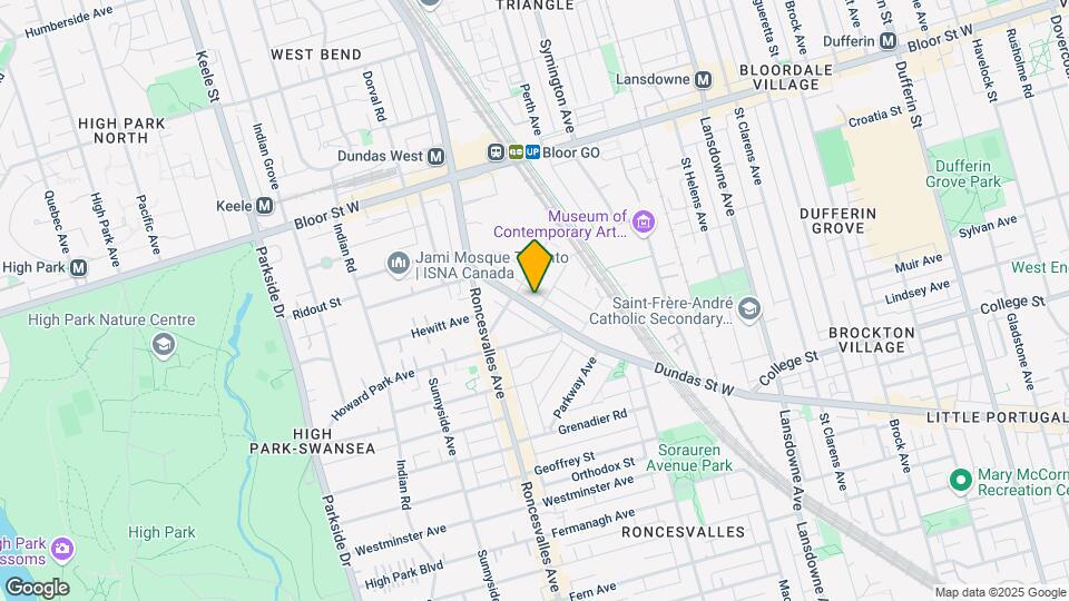 2134 Dundas St W Map and Location Details
