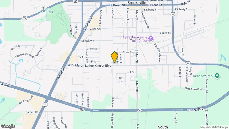 424 E Dr Martin Luther King Jr Blvd Map and Location Details